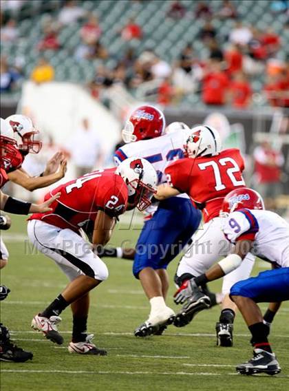 Thumbnail 1 in Colerain vs. McKeesport (Kirk Herbstreit Varsity Football Series) photogallery.