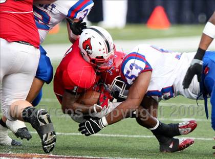 Thumbnail 2 in Colerain vs. McKeesport (Kirk Herbstreit Varsity Football Series) photogallery.
