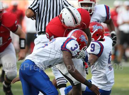 Thumbnail 1 in Colerain vs. McKeesport (Kirk Herbstreit Varsity Football Series) photogallery.