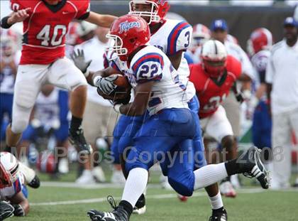 Thumbnail 3 in Colerain vs. McKeesport (Kirk Herbstreit Varsity Football Series) photogallery.