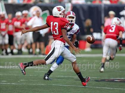 Thumbnail 2 in Colerain vs. McKeesport (Kirk Herbstreit Varsity Football Series) photogallery.