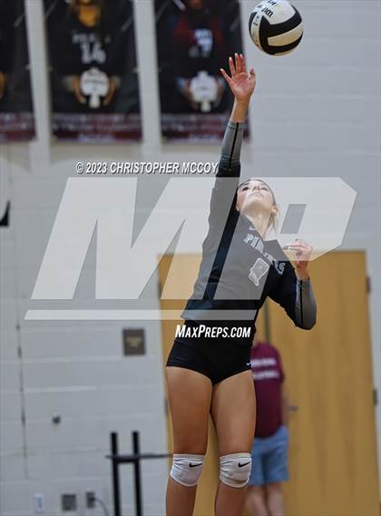 Thumbnail 3 in Gulf Coast vs Braden River (FHSAA 5A Region 3 Regional Semifinal) photogallery.