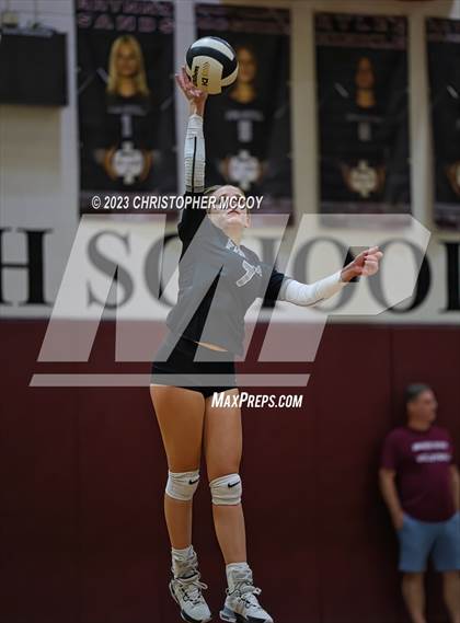 Thumbnail 1 in Gulf Coast vs Braden River (FHSAA 5A Region 3 Regional Semifinal) photogallery.