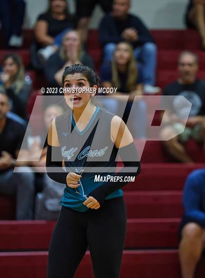 Thumbnail 2 in Gulf Coast vs Braden River (FHSAA 5A Region 3 Regional Semifinal) photogallery.