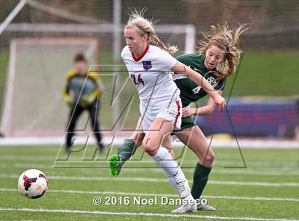 Thumbnail 2 in St. Ignatius vs. Sacred Heart Cathedral Prep photogallery.
