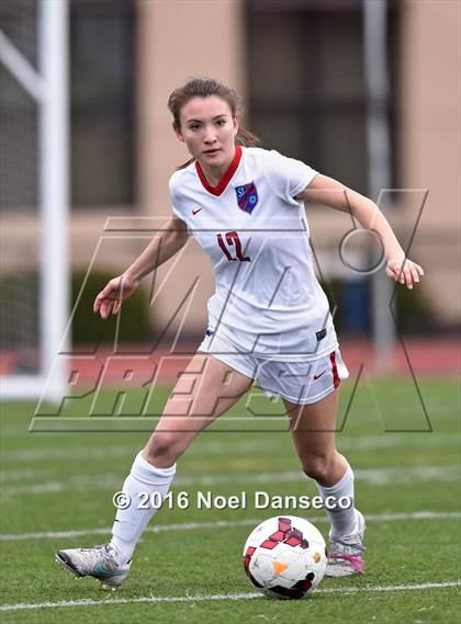 Thumbnail 1 in St. Ignatius vs. Sacred Heart Cathedral Prep photogallery.