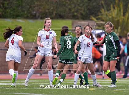 Thumbnail 2 in St. Ignatius vs. Sacred Heart Cathedral Prep photogallery.