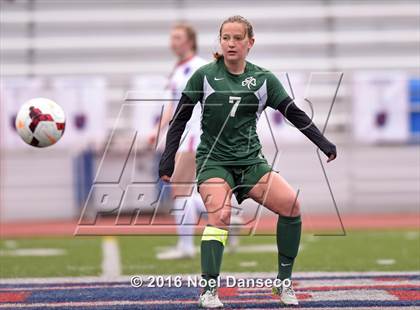 Thumbnail 3 in St. Ignatius vs. Sacred Heart Cathedral Prep photogallery.