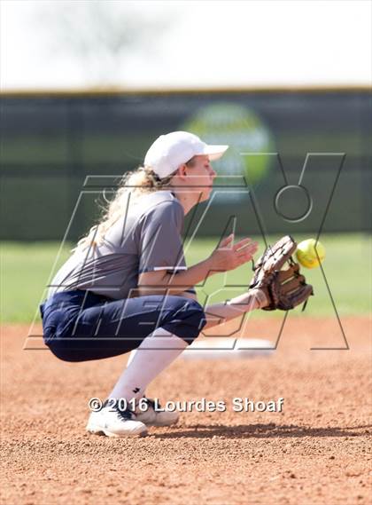 Thumbnail 3 in Pflugerville @ Hendrickson photogallery.