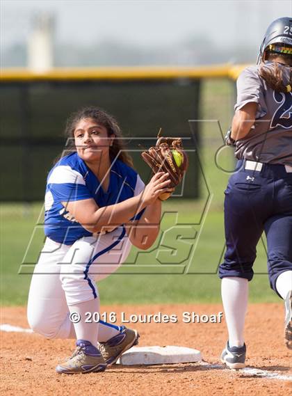 Thumbnail 2 in Pflugerville @ Hendrickson photogallery.