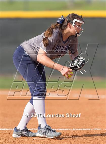 Thumbnail 1 in Pflugerville @ Hendrickson photogallery.