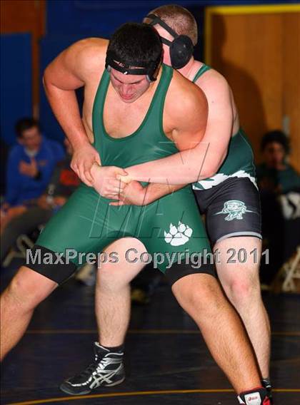 Thumbnail 3 in West Islip Dual Meet Tournament photogallery.