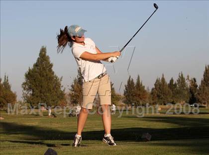 Thumbnail 2 in Capital Christian vs. Cosumnes Oaks photogallery.