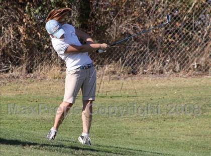 Thumbnail 2 in Capital Christian vs. Cosumnes Oaks photogallery.