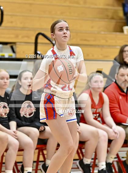 Thumbnail 2 in Whitko @ Huntington North (Holiday Shootout) photogallery.