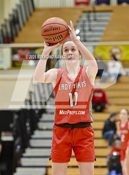 Thumbnail 1 in Whitko @ Huntington North (Holiday Shootout) photogallery.