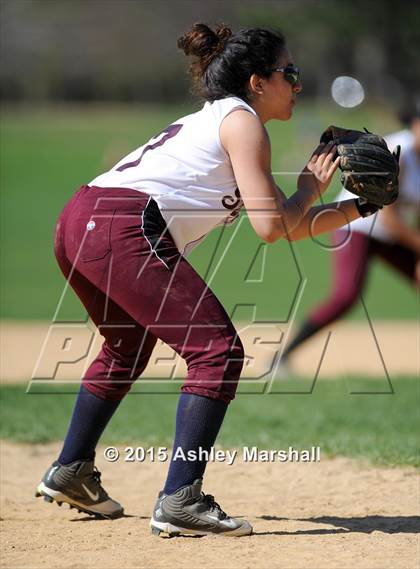 Thumbnail 2 in St. Saviour vs. Bishop Loughlin photogallery.