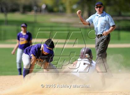 Thumbnail 2 in St. Saviour vs. Bishop Loughlin photogallery.