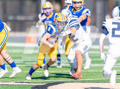 Thumbnail 3 in Goliad @ Blanco (UIL 3A D1 Regional Playoffs) photogallery.