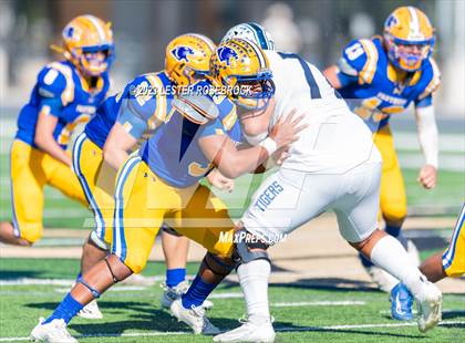 Thumbnail 3 in Goliad @ Blanco (UIL 3A D1 Regional Playoffs) photogallery.