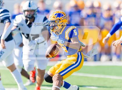 Thumbnail 1 in Goliad @ Blanco (UIL 3A D1 Regional Playoffs) photogallery.