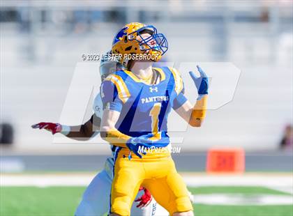 Thumbnail 1 in Goliad @ Blanco (UIL 3A D1 Regional Playoffs) photogallery.
