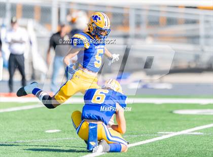 Thumbnail 2 in Goliad @ Blanco (UIL 3A D1 Regional Playoffs) photogallery.