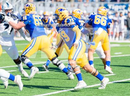 Thumbnail 3 in Goliad @ Blanco (UIL 3A D1 Regional Playoffs) photogallery.
