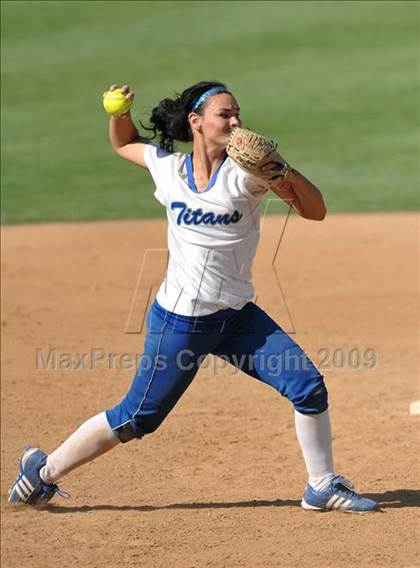 Thumbnail 1 in La Habra vs. Temescal Canyon (Woodbridge Classic) photogallery.