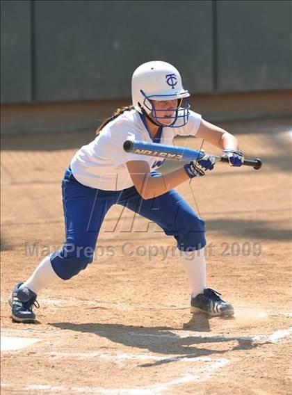 Thumbnail 2 in La Habra vs. Temescal Canyon (Woodbridge Classic) photogallery.