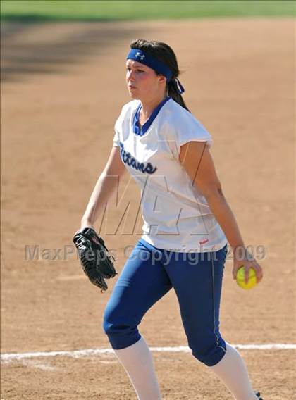 Thumbnail 3 in La Habra vs. Temescal Canyon (Woodbridge Classic) photogallery.