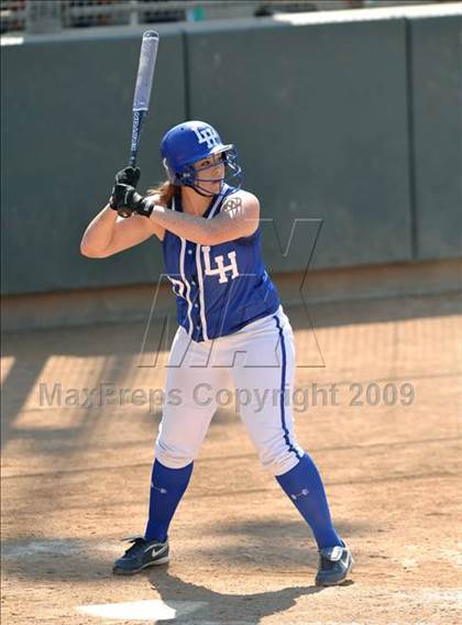 Thumbnail 2 in La Habra vs. Temescal Canyon (Woodbridge Classic) photogallery.