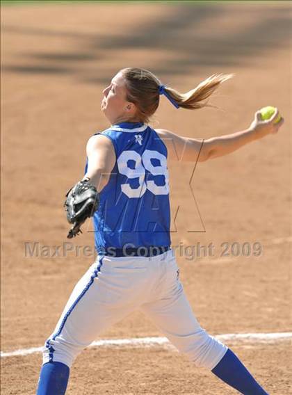 Thumbnail 1 in La Habra vs. Temescal Canyon (Woodbridge Classic) photogallery.