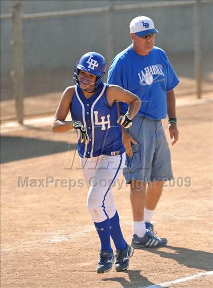 Thumbnail 3 in La Habra vs. Temescal Canyon (Woodbridge Classic) photogallery.