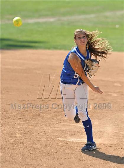 Thumbnail 2 in La Habra vs. Temescal Canyon (Woodbridge Classic) photogallery.