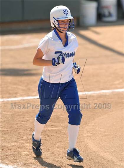 Thumbnail 3 in La Habra vs. Temescal Canyon (Woodbridge Classic) photogallery.