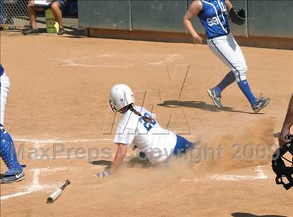 Thumbnail 2 in La Habra vs. Temescal Canyon (Woodbridge Classic) photogallery.