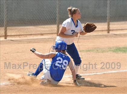 Thumbnail 1 in La Habra vs. Temescal Canyon (Woodbridge Classic) photogallery.