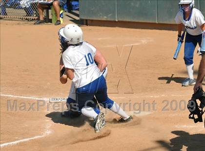 Thumbnail 1 in La Habra vs. Temescal Canyon (Woodbridge Classic) photogallery.