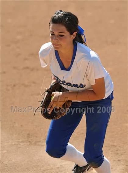 Thumbnail 2 in La Habra vs. Temescal Canyon (Woodbridge Classic) photogallery.
