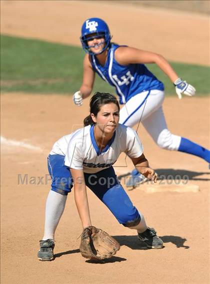 Thumbnail 3 in La Habra vs. Temescal Canyon (Woodbridge Classic) photogallery.