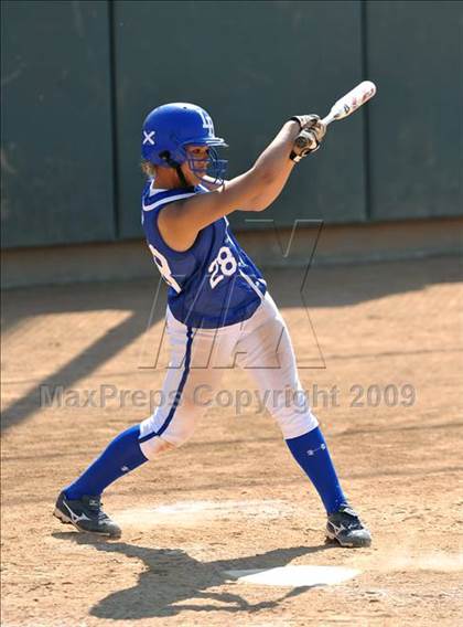 Thumbnail 2 in La Habra vs. Temescal Canyon (Woodbridge Classic) photogallery.