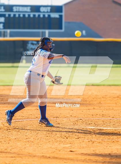 Thumbnail 2 in Westover @ Terry Sanford photogallery.