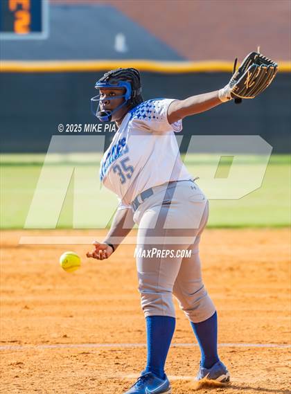 Thumbnail 1 in Westover @ Terry Sanford photogallery.