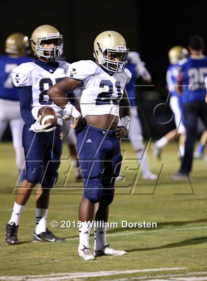 Thumbnail 1 in Independence vs Shelbyville Central photogallery.