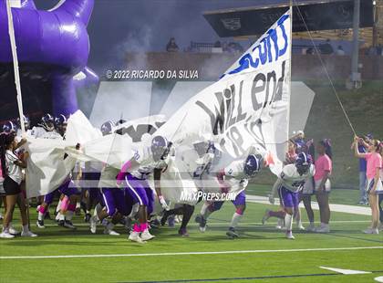 Thumbnail 3 in Tompkins vs Morton Ranch photogallery.
