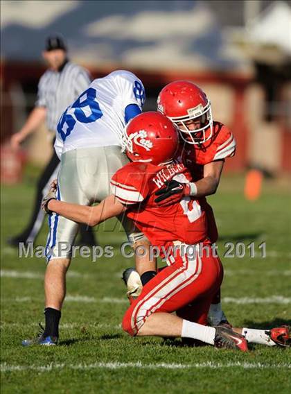 Thumbnail 1 in Fortuna vs. Ferndale (CIF NCS Playoffs) photogallery.