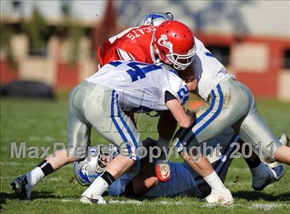 Thumbnail 2 in Fortuna vs. Ferndale (CIF NCS Playoffs) photogallery.