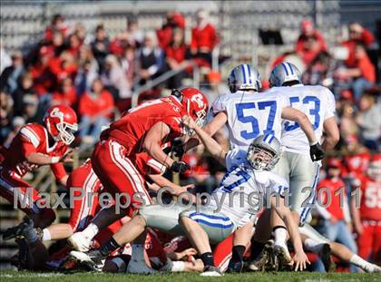 Thumbnail 3 in Fortuna vs. Ferndale (CIF NCS Playoffs) photogallery.