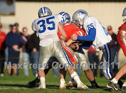 Thumbnail 2 in Fortuna vs. Ferndale (CIF NCS Playoffs) photogallery.